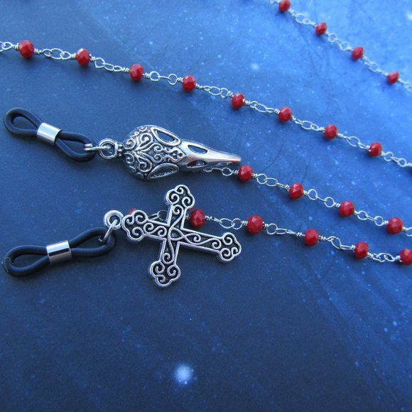 Mallgoth Spooky Bitch Glasses Chain Raven Crow Bird Skull Design - Picture 3 of 4